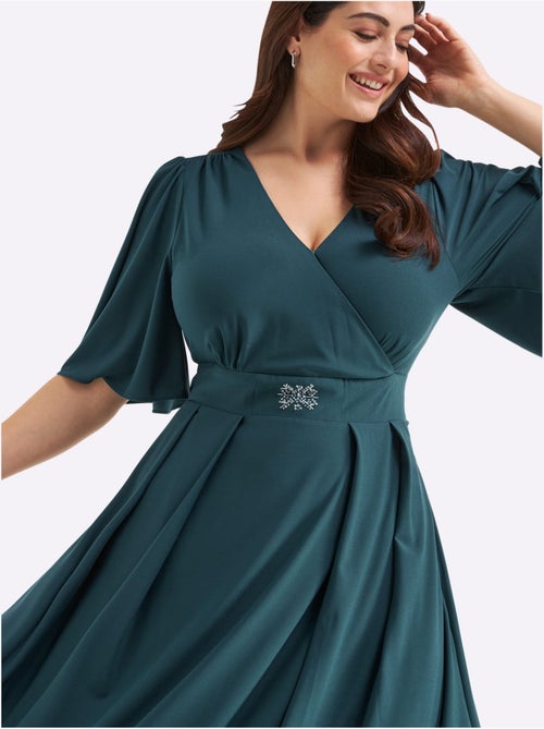Robe de soirée superbe aspect cache-cœur - taille standard - sheego - Kiabi