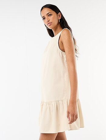 Robe denim sans manches à base volantée