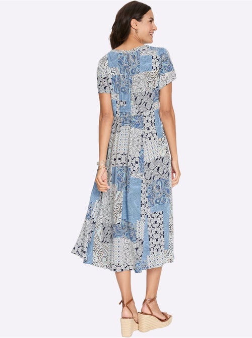 Robe d'été à col rond avec motif patchwork et manches courtes - Taille standard - Witt - Kiabi Robe d'été à col rond avec motif patchwork et manches courtes - Taille standard - Witt - Kiabi