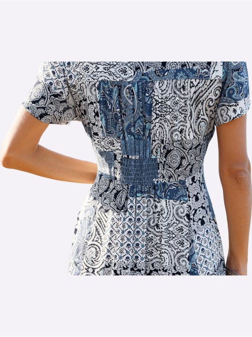 Robe d'été à col rond avec motif patchwork et manches courtes - Taille standard - Witt - Kiabi Robe d'été à col rond avec motif patchwork et manches courtes - Taille standard - Witt - Kiabi