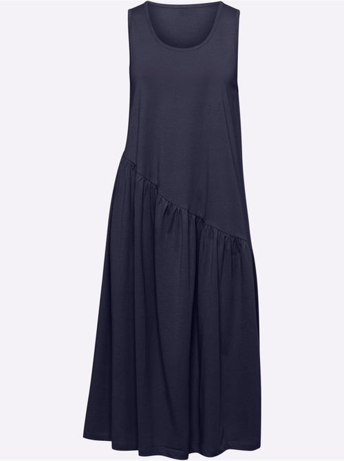 Robe d'été à manches courtes et coupe évasée avec fronces - Taille standard - Moda Vilona - Kiabi Robe d'été à manches courtes et coupe évasée avec fronces - Taille standard - Moda Vilona - Kiabi