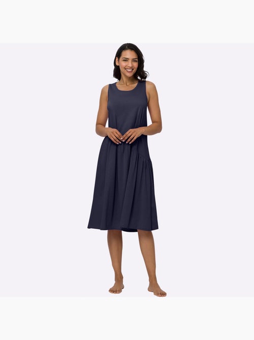 Robe d'été à manches courtes et coupe évasée avec fronces - Taille standard - Moda Vilona - Kiabi Robe d'été à manches courtes et coupe évasée avec fronces - Taille standard - Moda Vilona - Kiabi