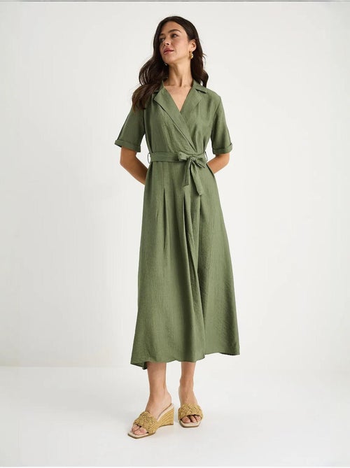Robe d'été portefeuille à col en v et manches courtes avec ceinture bianco lucci - Kiabi Robe d'été portefeuille à col en v et manches courtes avec ceinture bianco lucci - Kiabi