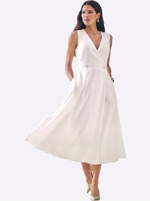 Robe d'été qualité tissée - taille standard - helline - Kiabi Robe d'été qualité tissée - taille standard - helline - Kiabi