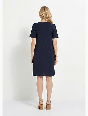 Robe droite courte col V festonné