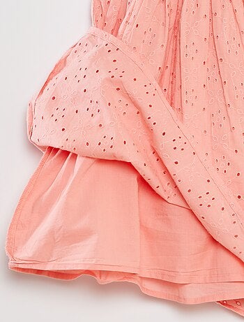 Robe en broderies anglaises