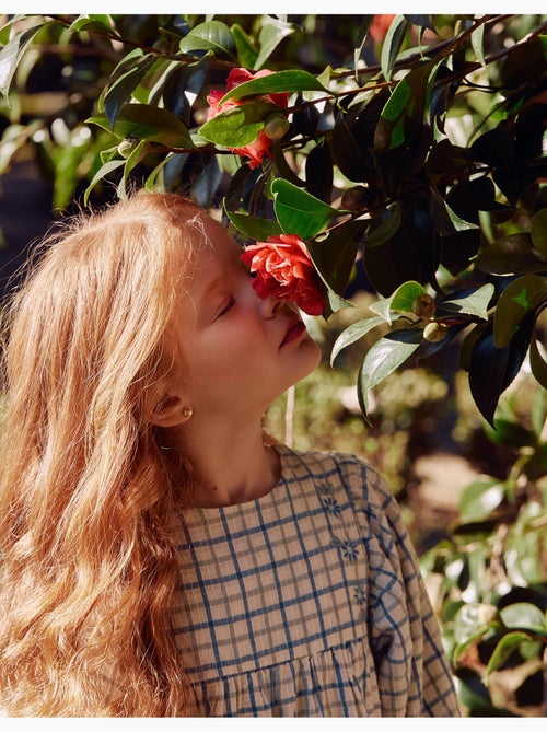 Robe en coton à carreaux et manches bouffantes - Kiabi
