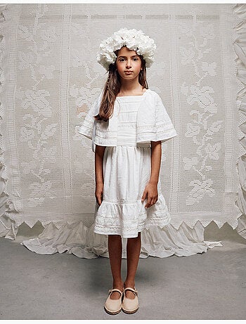 Robe en coton à manches cape et ceinture