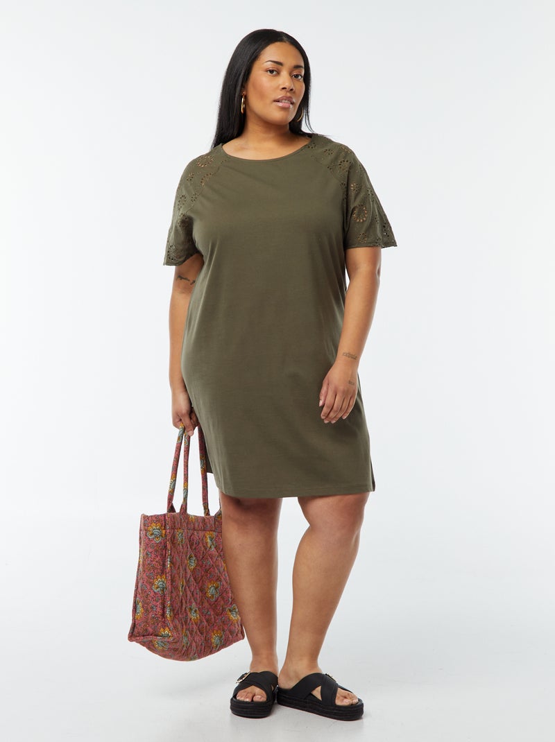 Robe en coton avec broderies Kaki - Kiabi