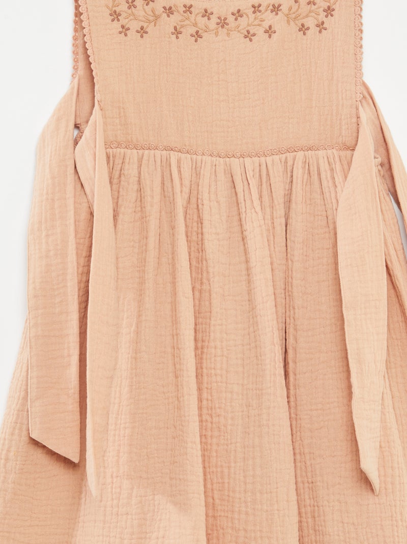 Robe en gaze de coton avec broderies ROSE - Kiabi