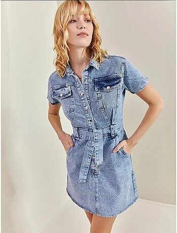 Robe en jean à boutons-pression et ceinture bianco lucci