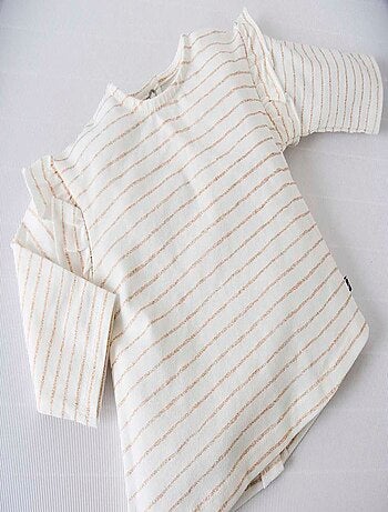 ROBE EN JEAN ET T-SHIRT BONNIE