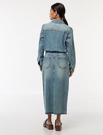 Robe en jean longue avec ouverture boutonnée