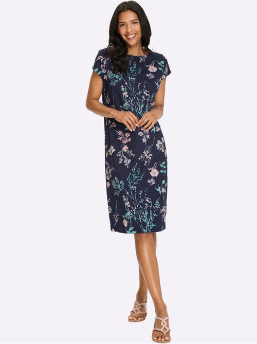 Robe en jersey à motif floral avec encolure bateau et mancherons - Taille standard - Moda Vilona - Kiabi Robe en jersey à motif floral avec encolure bateau et mancherons - Taille standard - Moda Vilona - Kiabi