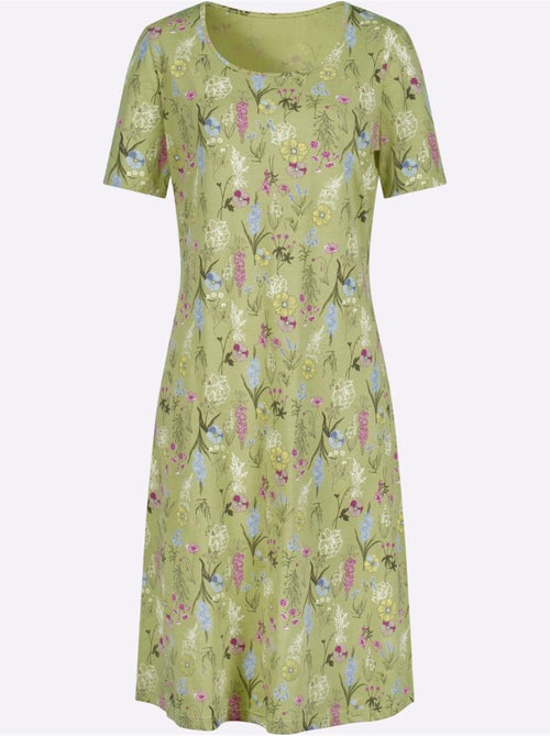 Robe en jersey à motif floral avec encolure ronde et manches courtes - Taille standard - Moda Vilona - Kiabi Robe en jersey à motif floral avec encolure ronde et manches courtes - Taille standard - Moda Vilona - Kiabi
