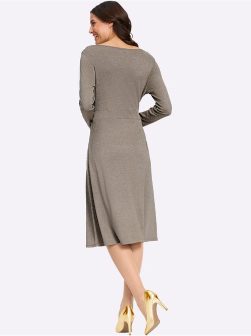 Robe En Jersey Fil Fantaisie Brillant - Taille Courte - Witt - Kiabi Robe En Jersey Fil Fantaisie Brillant - Taille Courte - Witt - Kiabi