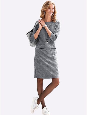 Robe en jersey jacquard à manches trois quarts et col rond - Taille standard - Moda Vilona
