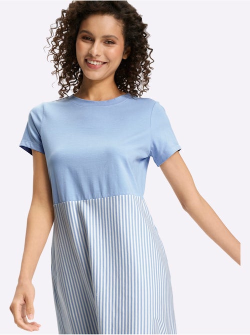Robe En Jersey Motif à Rayures Mode - Taille Standard - Helline - Kiabi Robe En Jersey Motif à Rayures Mode - Taille Standard - Helline - Kiabi
