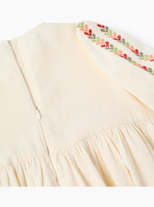Robe en lin à manches ballon et broderie - Kiabi