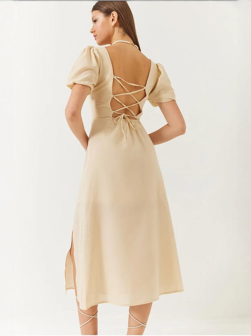 Robe en lin à manches bouffantes, col carré et fente dans le dos de bianco lucci Beige argile - Kiabi