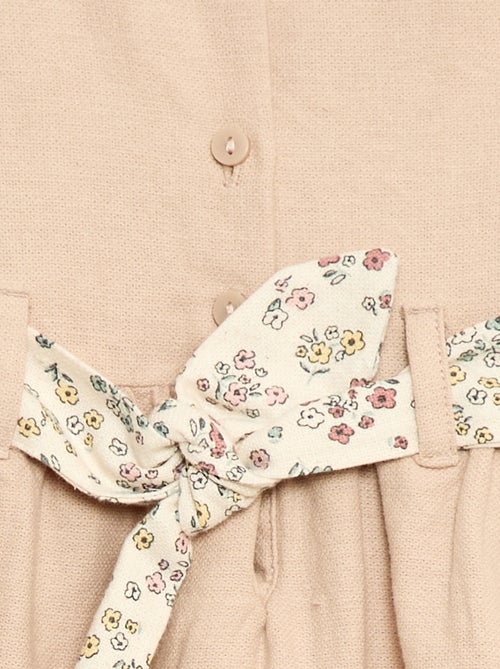 Robe en lin mélangé avec ceinture - Kiabi Robe en lin mélangé avec ceinture - Kiabi