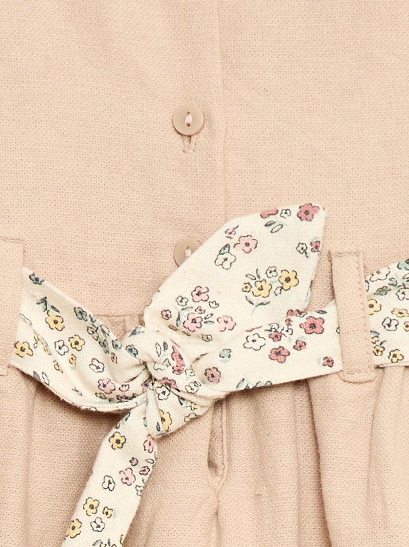 Robe en lin mélangé avec ceinture Beige - Kiabi