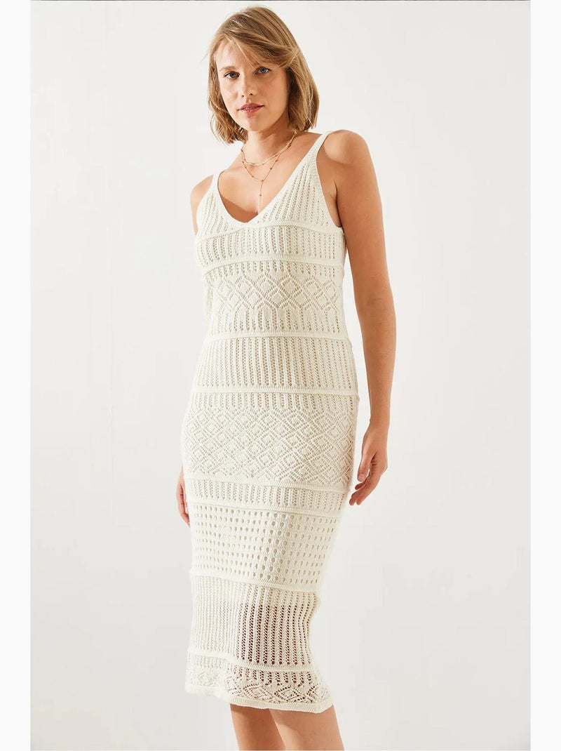 Robe en maille ajourée doublée à fines bretelles lucci Beige argile - Kiabi
