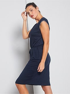 Robe en maille avec détails brillants - Kiabi