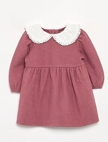 Robe en maille et à manches longues