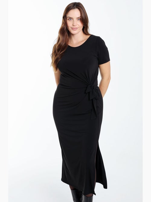 Robe en maille unie avec noeud PAPRIKA - Kiabi Robe en maille unie avec noeud PAPRIKA - Kiabi