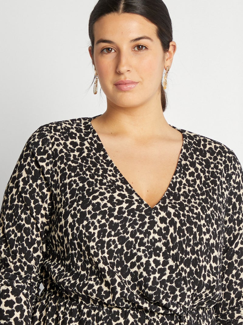 Robe en matière crêpée à motif Beige - Kiabi
