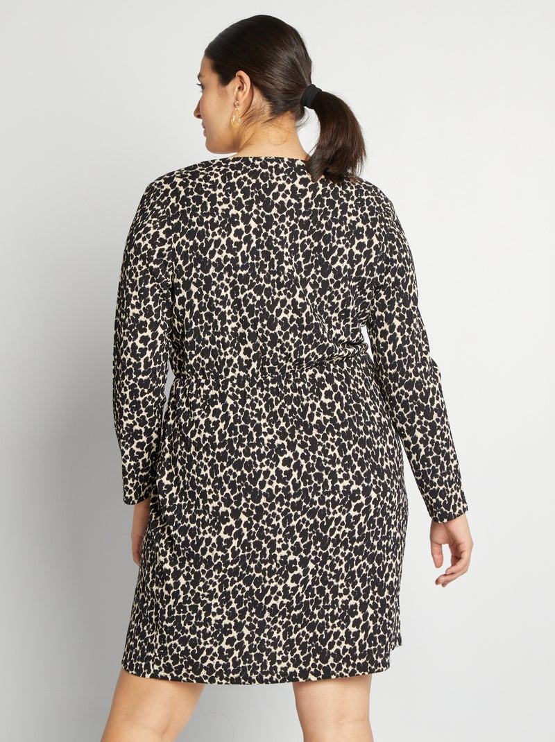 Robe en matière crêpée à motif Beige - Kiabi