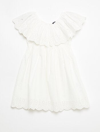 Robe en propoline avec détails broderie anglaise