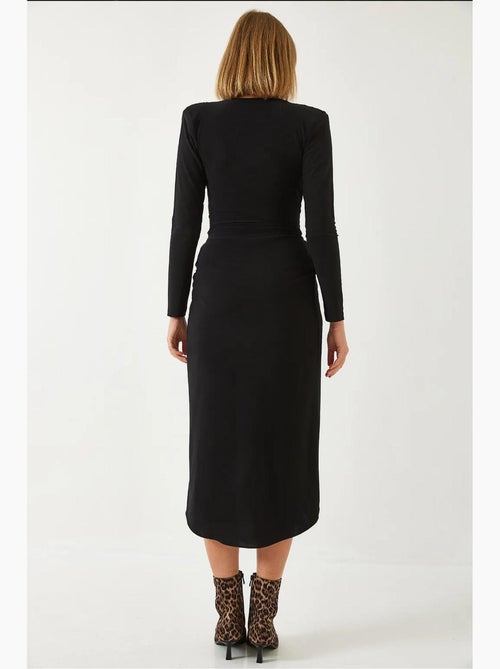 Robe en tissu bonbon froncé à col en v lucci - Kiabi Robe en tissu bonbon froncé à col en v lucci - Kiabi