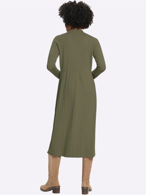Robe en tricot 50% viscose - taille standard - helline - Kiabi Robe en tricot 50% viscose - taille standard - helline - Kiabi