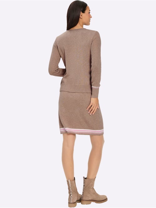 Robe en tricot aspect 2 en 1 tendance - taille standard - helline - Kiabi Robe en tricot aspect 2 en 1 tendance - taille standard - helline - Kiabi