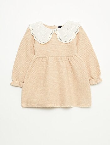 Robe en tricot avec col claudine