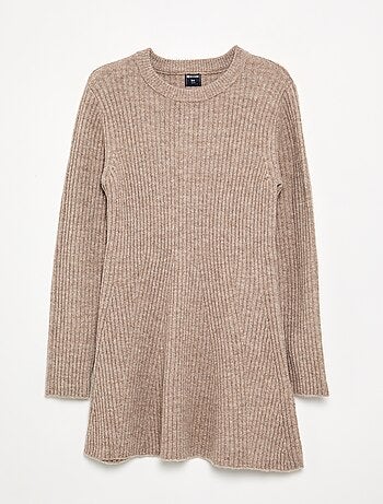 Robe en tricot côtelé à manches longues