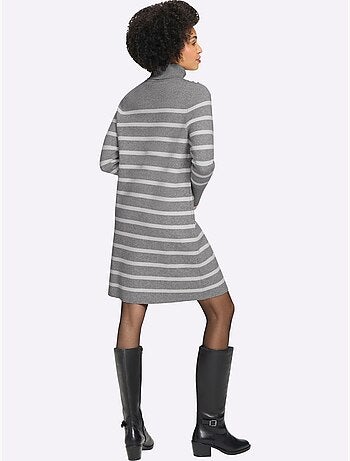 Robe en tricot jolies rayures - taille standard - helline