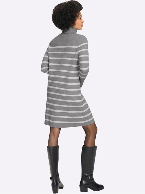 Robe en tricot jolies rayures - taille standard - helline - Kiabi Robe en tricot jolies rayures - taille standard - helline - Kiabi