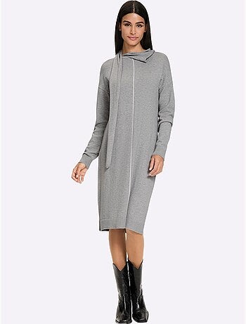 Robe en tricot livré avec l'écharpe - taille standard - helline