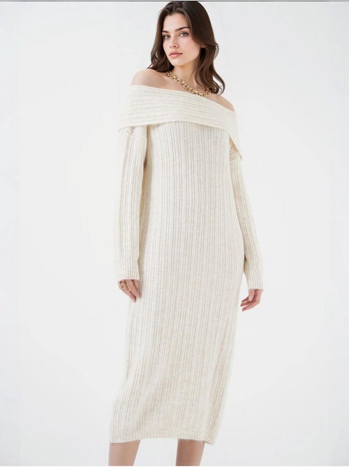 Robe en tricot surdimensionnée à épaules dénudées bdart - Kiabi Robe en tricot surdimensionnée à épaules dénudées bdart - Kiabi