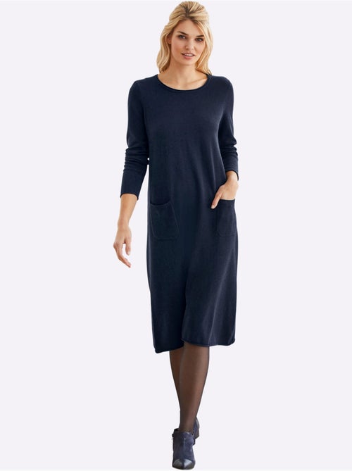Robe En Tricot Tricot Affinant - Taille Standard - Helline - Kiabi Robe En Tricot Tricot Affinant - Taille Standard - Helline - Kiabi