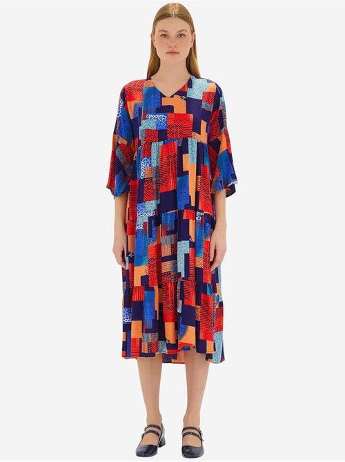 Robe en viscose à manches courtes et motifs bleu roi rouge bdart - Kiabi Robe en viscose à manches courtes et motifs bleu roi rouge bdart - Kiabi