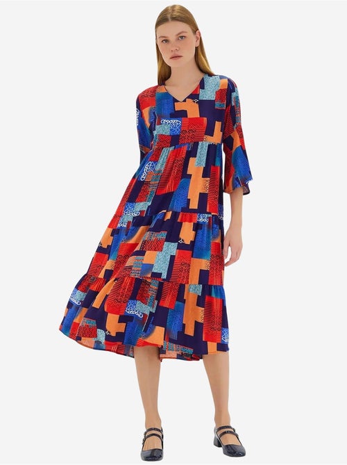 Robe en viscose à manches courtes et motifs bleu roi rouge bdart - Kiabi Robe en viscose à manches courtes et motifs bleu roi rouge bdart - Kiabi