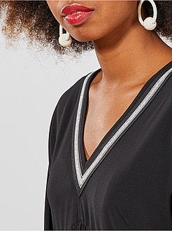 Robe encolure brillante - Kiabi