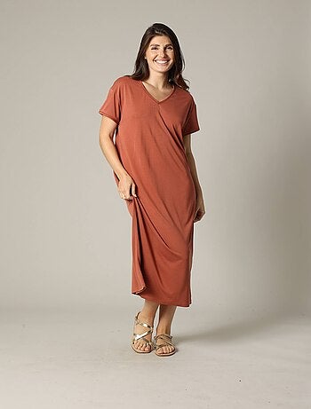 Robe fantaisie et décontractée manches courtes et col V en modal 'Deeluxe'