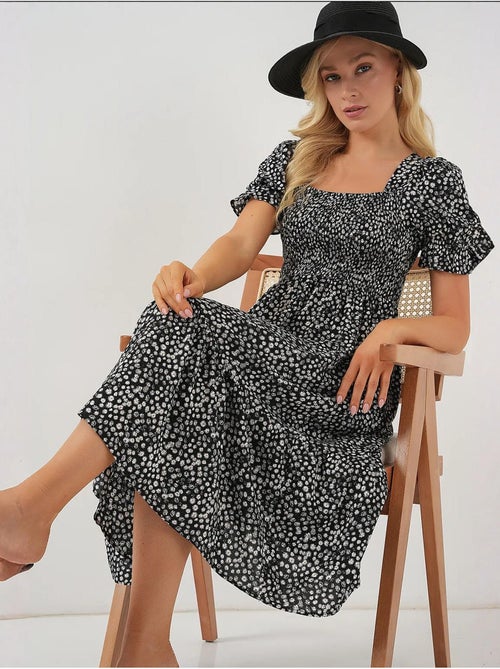 Robe fleurie à manches courtes bdart - Kiabi Robe fleurie à manches courtes bdart - Kiabi