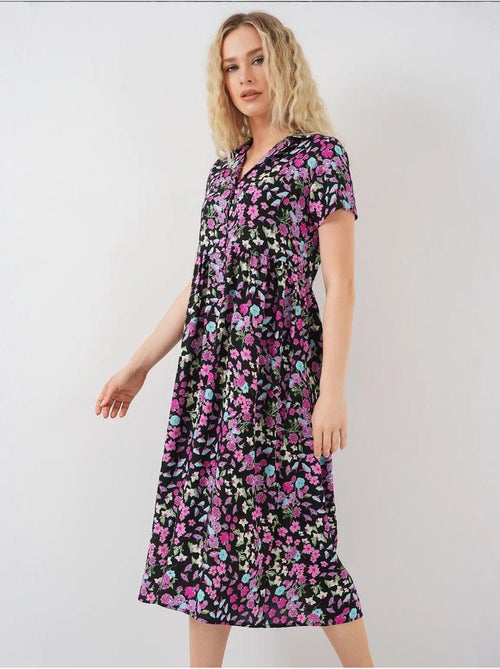Robe fleurie boutonnée à manches courtes bdart - Kiabi Robe fleurie boutonnée à manches courtes bdart - Kiabi
