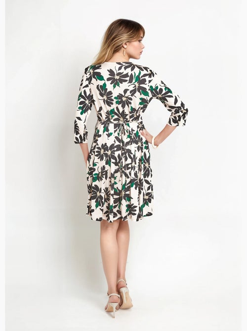 Robe fleurie boutonnée col v et manches 3/4 - afibel - Kiabi Robe fleurie boutonnée col v et manches 3/4 - afibel - Kiabi